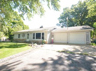 23000 Waubascon Rd, Battle Creek, MI 49017