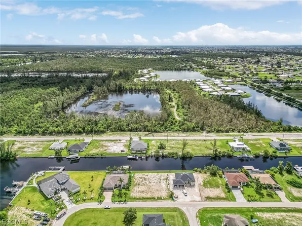 2521 NW 41st Ave, Cape Coral, FL 33993