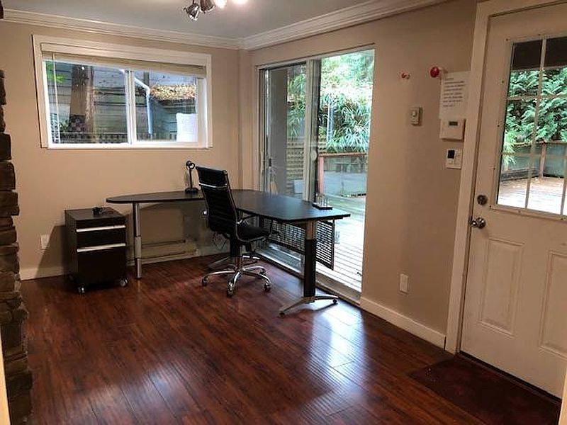 West Vancouver Apartment for rent - 2 Bedrooms — photo 16