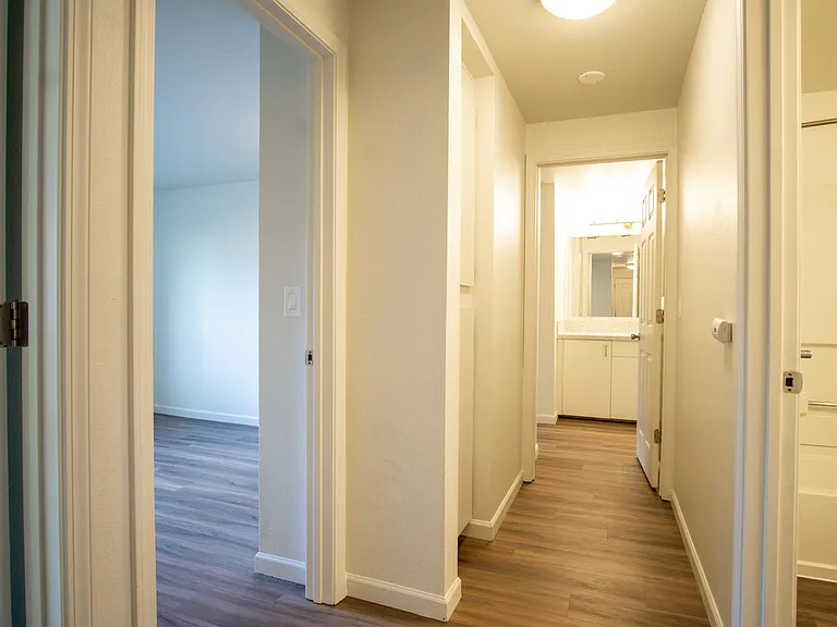 2628 NE Red Sunset Dr — Photo 13