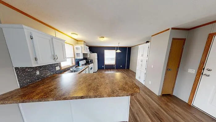 124 Delta Ave — Photo 29