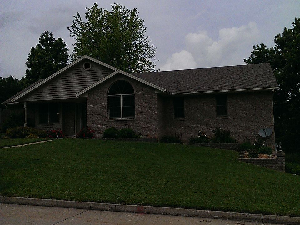 1st image of 4604 Green Valley Dr