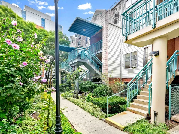 529 E 156th Street #68D, Bronx, NY 10455