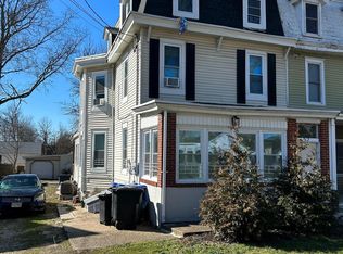 52 S Fellowship Rd, Maple Shade, NJ 08052