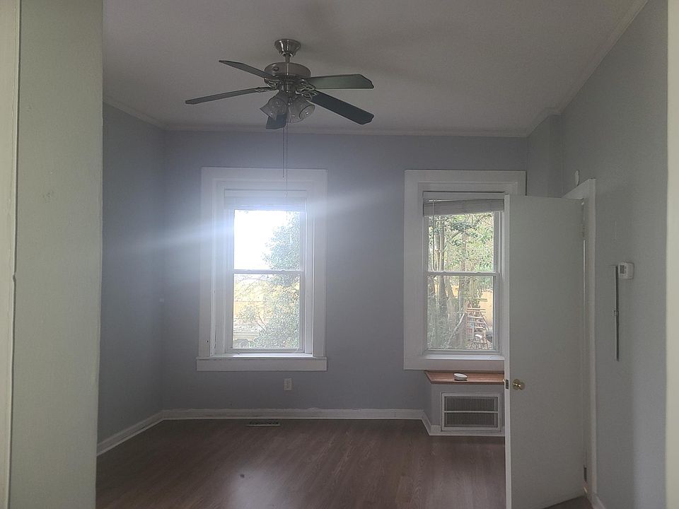 1st image of 305 Lucile Ave APT 1