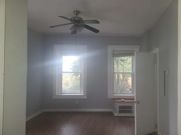 305 Lucile Ave APT 1, Norfolk, VA 23504