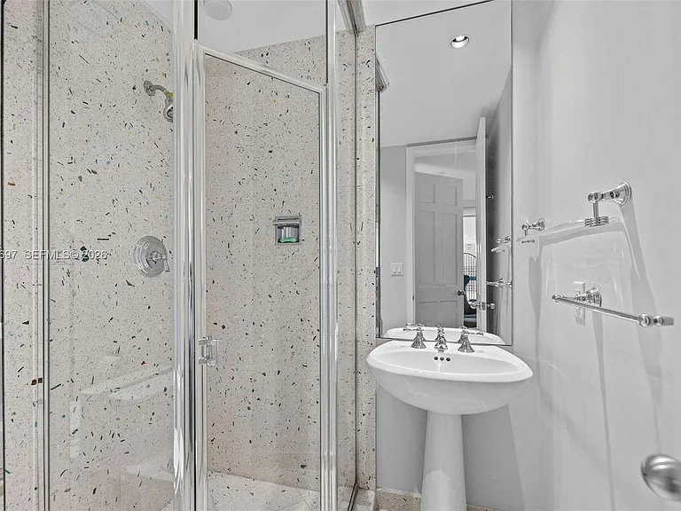 5245 Fisher Island Dr #5245 — Photo 42