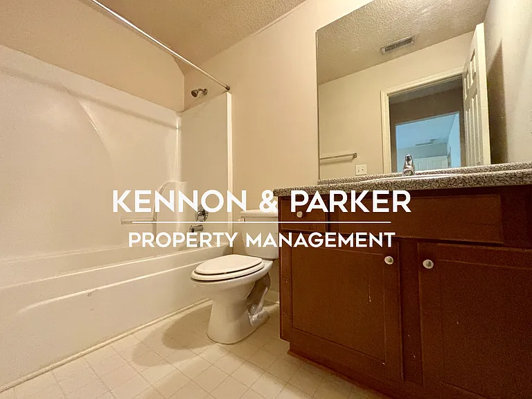 108 Blue Spruce Dr — Photo 30