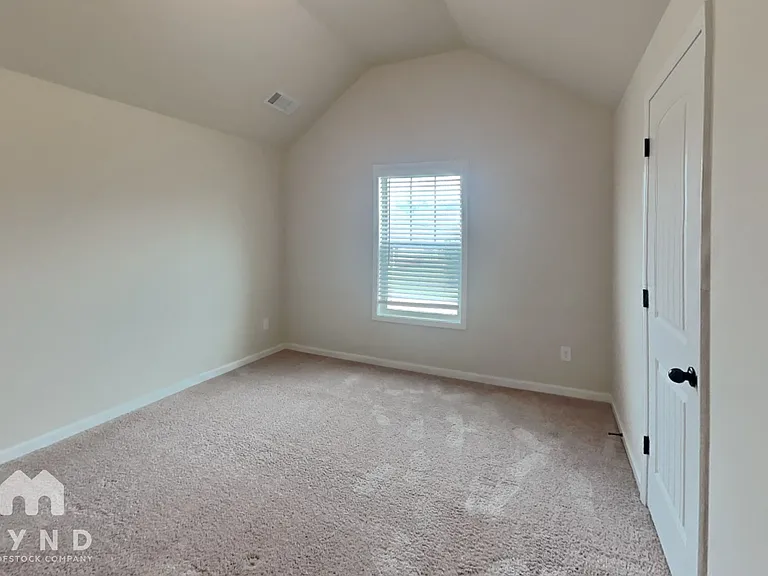 9028 Holder Rd — Photo 13