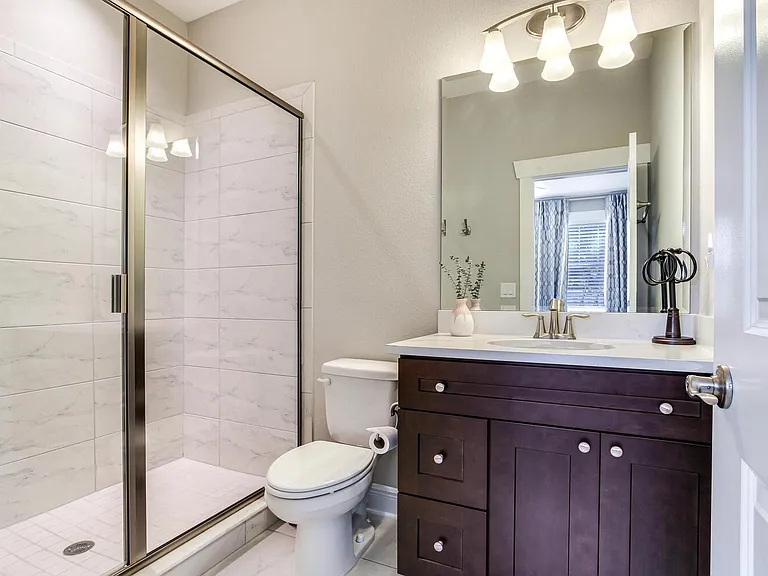 3423 W San Pedro St — Photo 12