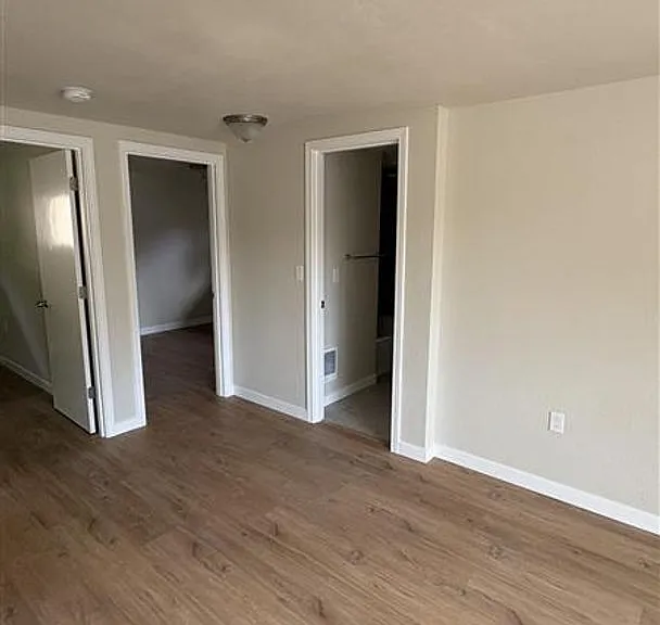9240 Garrison Rd — Photo 4