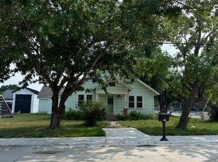 300 Travis St, Roanoke, TX 76262