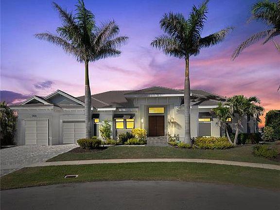 4th image of 986 Daisy Ct
