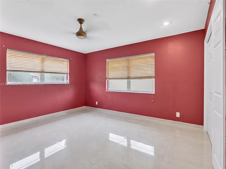 16641 Royal Poinciana Dr — Photo 24