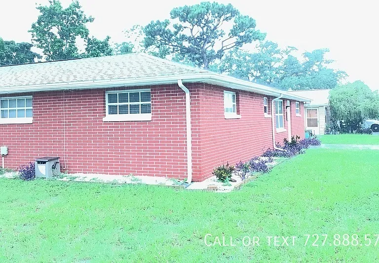 5443 Beach St #5443 — Photo 12