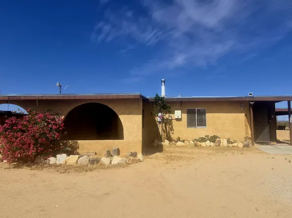 1050 Alta Ave, Landers, CA