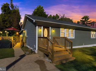 29921 Ronald Dr, Mechanicsville, MD 20659