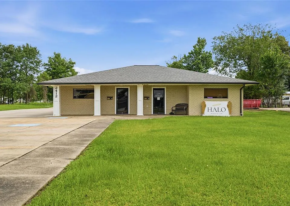 2412 Maplewood Dr #3