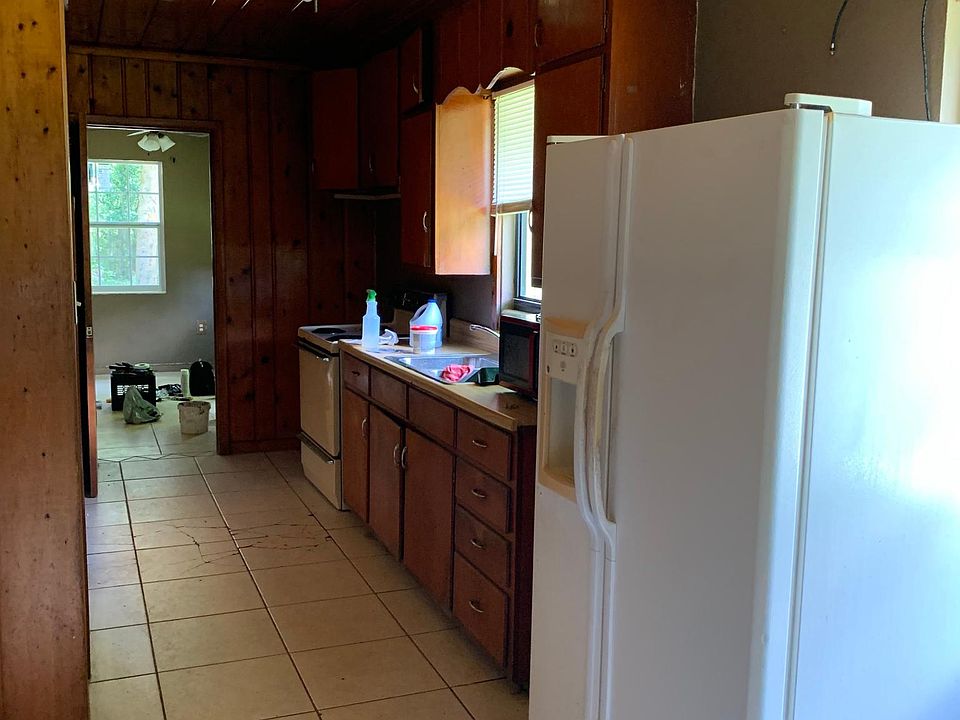 2nd image of 502 Quail Roost Dr