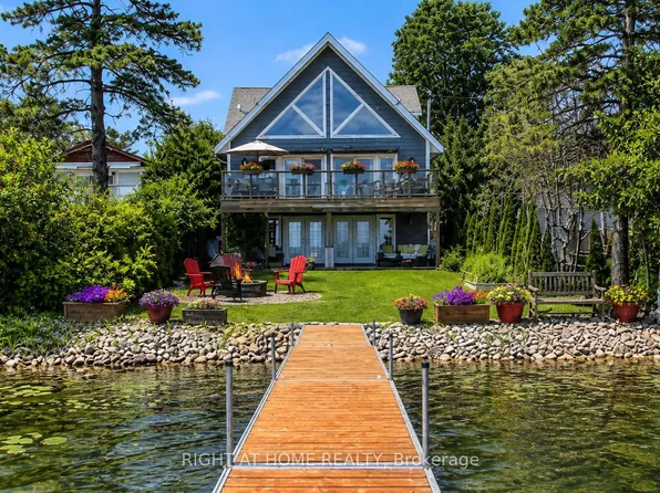 26 Beach Rd, Kawartha Lakes, ON K0M 2C0
