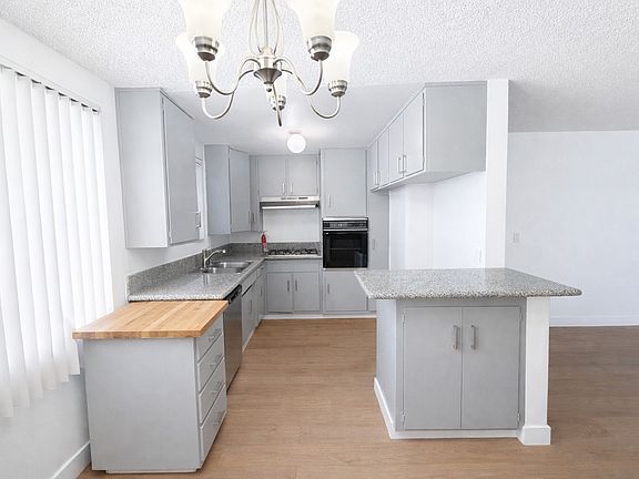 5th image of 1823 Camden Ave #4