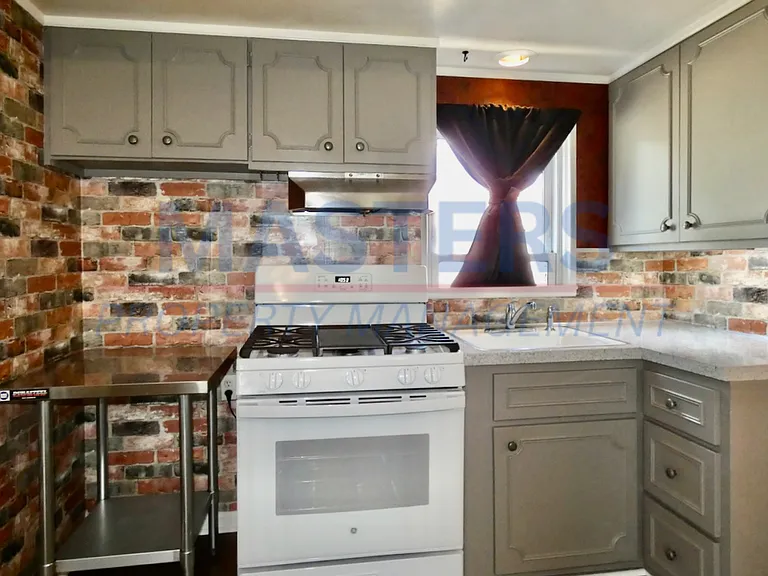 1014 Dixie Hwy — Photo 8