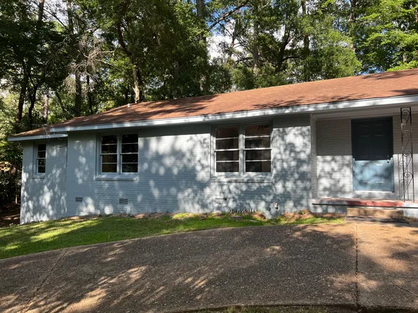 1604 Valley Dr, Ruston, LA 71270