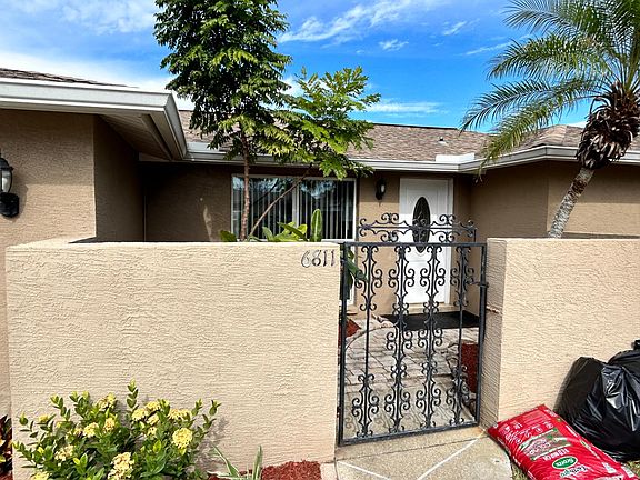 3rd image of 6811 Tierra Linda St