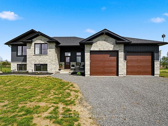 3rd image of 1681 Casey Rd