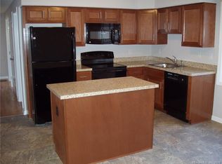 775 Barnes Rd APT B, Wallingford, CT 06492