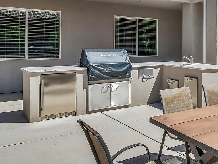 2792 S 3250 W — Photo 40