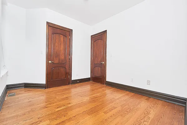 Rented by Compass | media 26