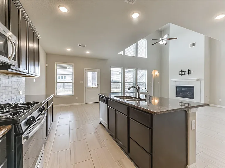8622 Marble Terrace Ct — Photo 7
