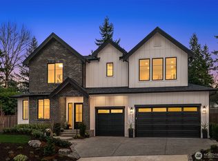 12416 94th Ave NE, Kirkland, WA 98034