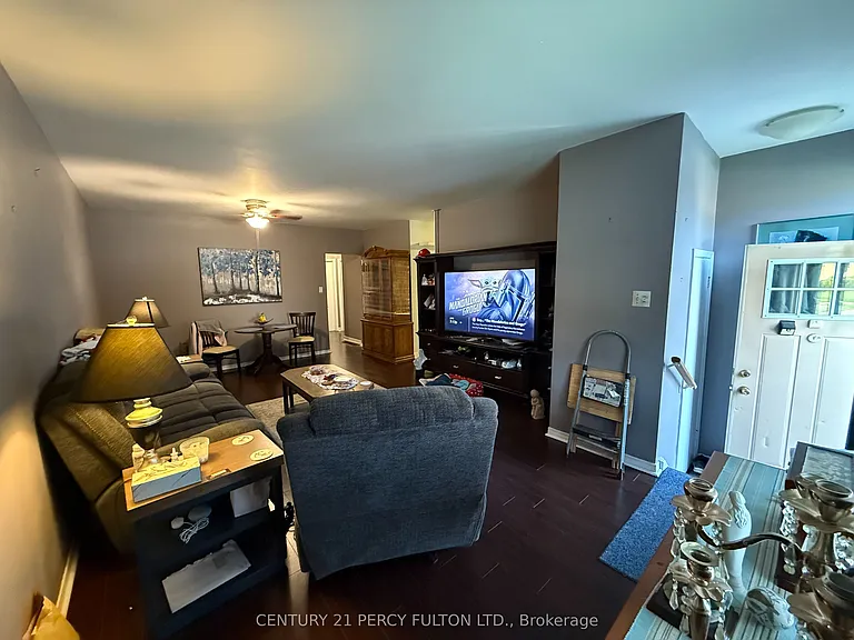 220 Rosedale Dr #1 — Photo 4
