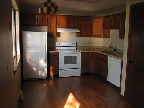 2nd image of 2218 Forest Acres Dr