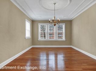 7536 Byron Pl APT 3, Saint Louis, MO 63105