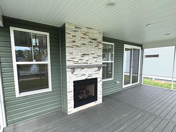 5th image of 35016 Black Walnut Dr