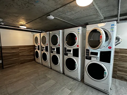 Rented by Nooklyn NYC LLC | media 36