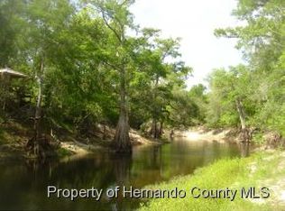 32344 Marchmont Cir, Dade City, FL 33523