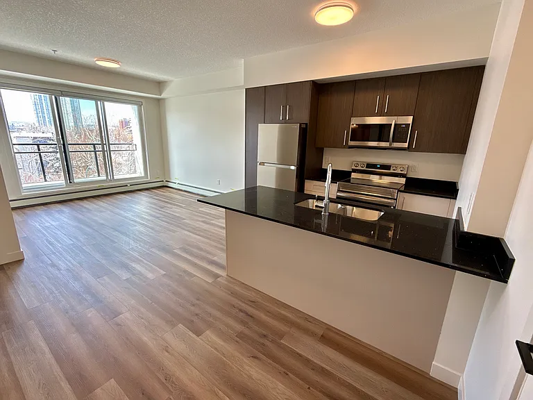1400 27th St SW — Photo 116