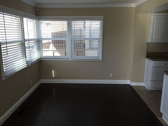 2nd image of 310 Marguerite Ave