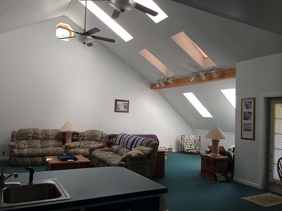 5th image of 160 Sandlin Dr