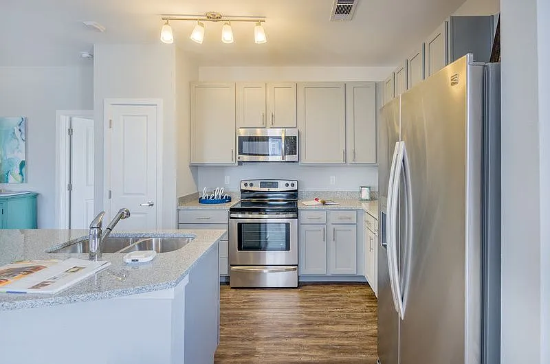 The Reserve at River Place — Photo 3