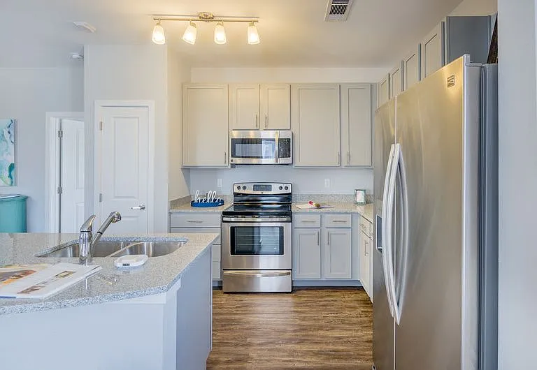 The Reserve at River Place — Photo 3