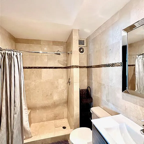 60 Caribe Cond Castillo #3B — Photo 15