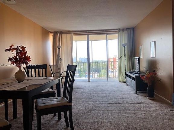 3rd image of 1770 NE 191st St #7051