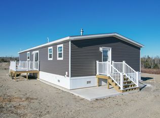 22 Mallard Ln, Hancock, ME 04640