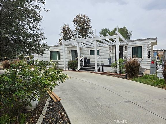 2nd image of 20651 El Nido Ave