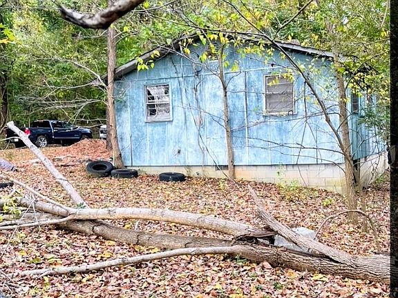 4th image of 2536 Georgetown Rd